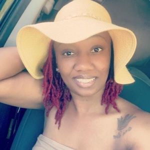 Meet your Posher, Ariel